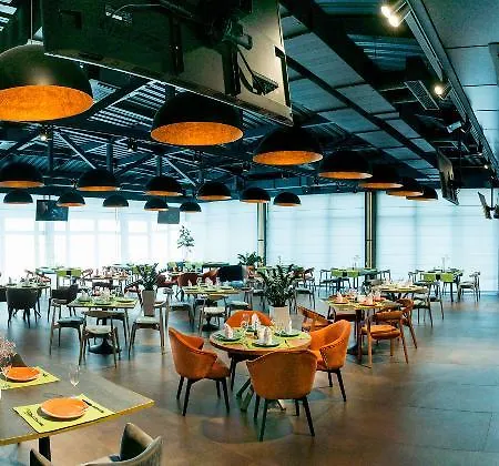 Hotel Favor Park 4*