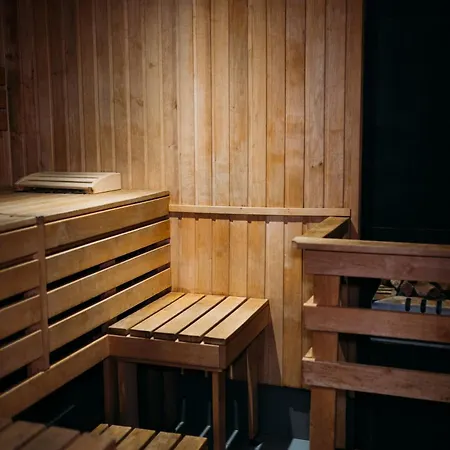 Favor Park 4* Kyiv