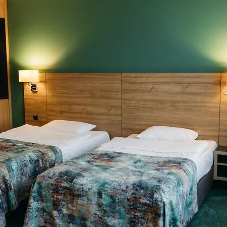 Favor Park Hotel